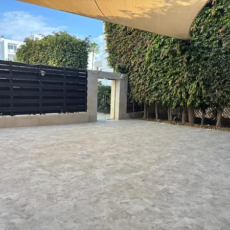 Vega Apartament Limassol