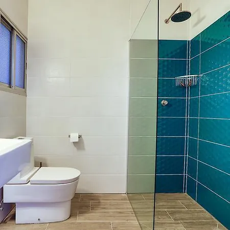Vega Apartment *