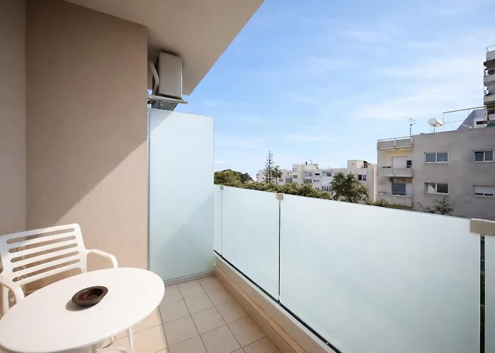 Appartement Vega Limasol